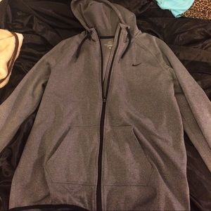 NWOT Large Nike Therma-fit jacket