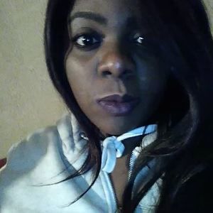 Meet your Posher, Tonie