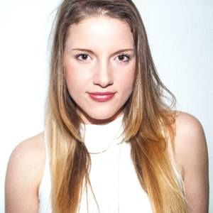 Meet your Posher, Manuela