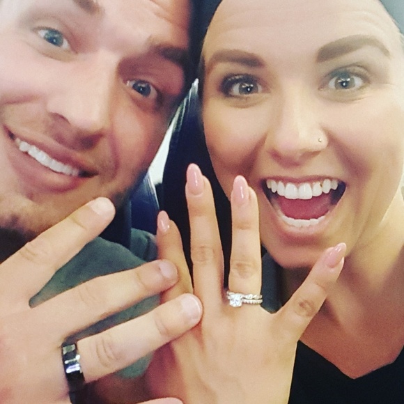 Hi there!!! Meet me! Posh Ambassador ❤ - Picture 4 of 5