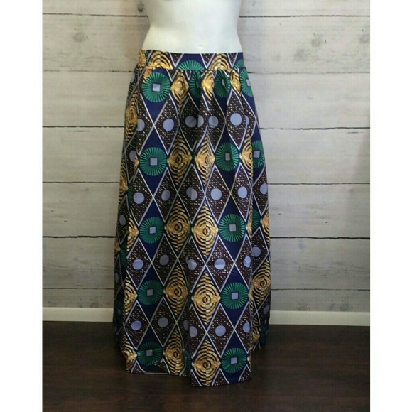 🆕  [1 Left: 2X] ❤ HP African Print Skirt - Picture 4 of 4