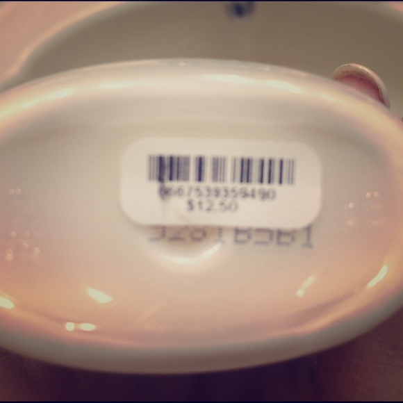 Body Lotion - Picture 3 of 3