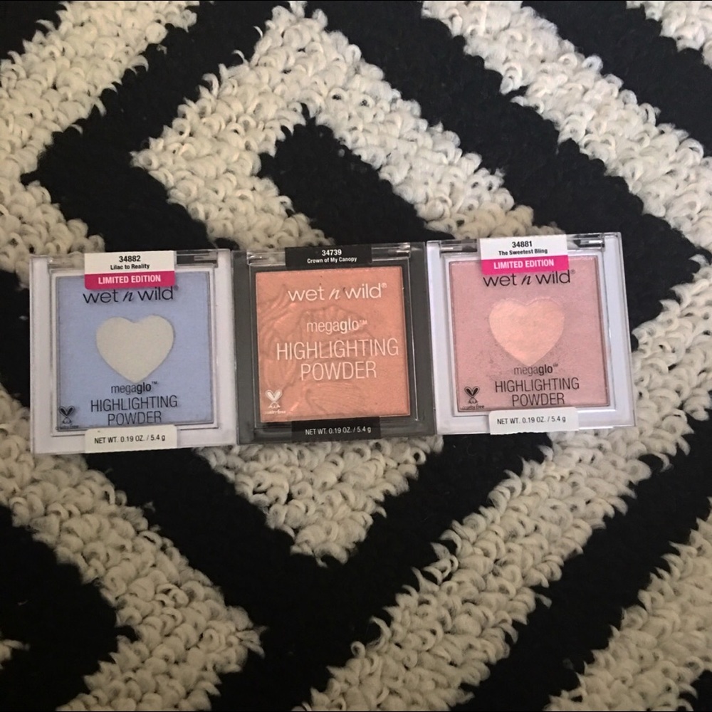 Wet N Wild highlighters.