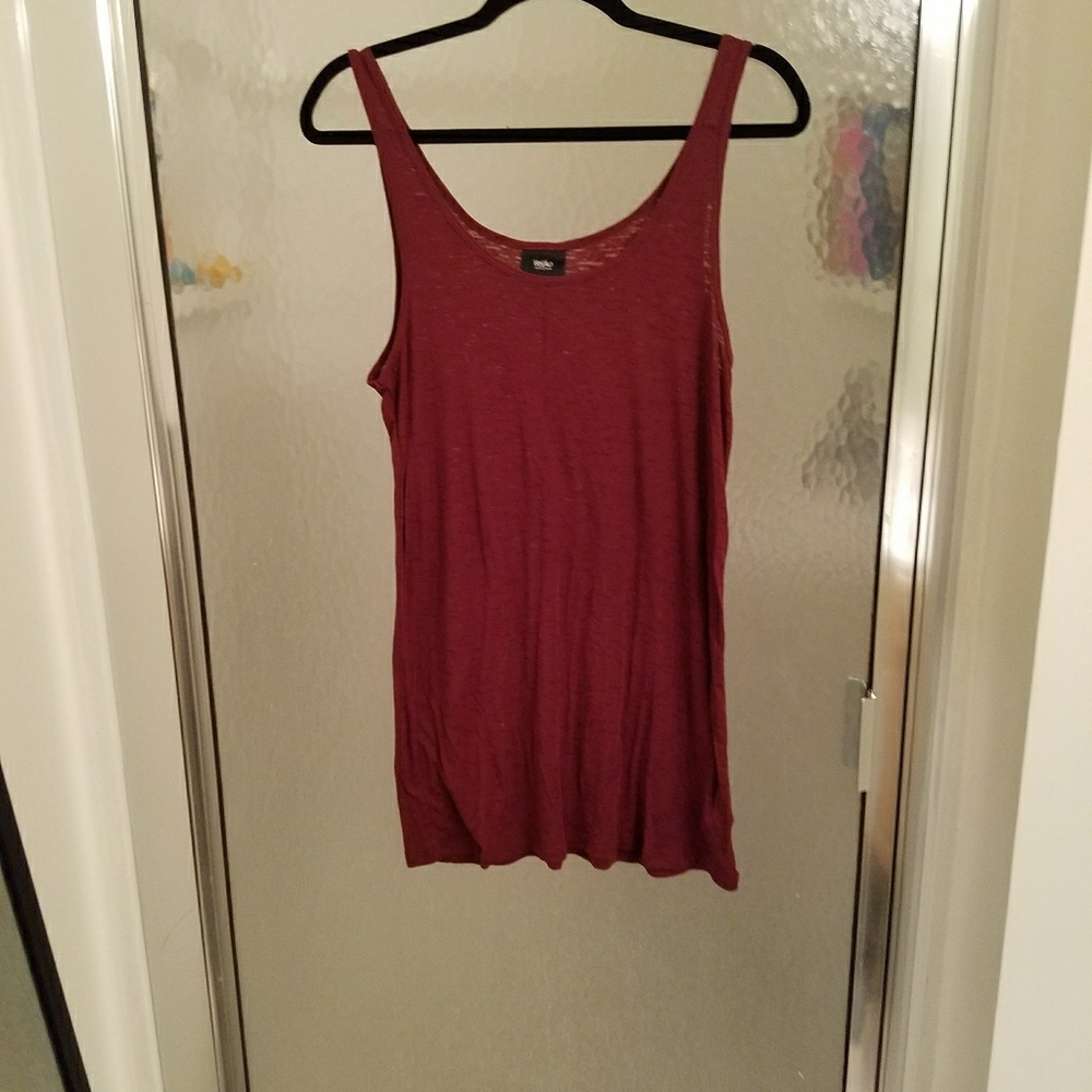 Maroon tank top