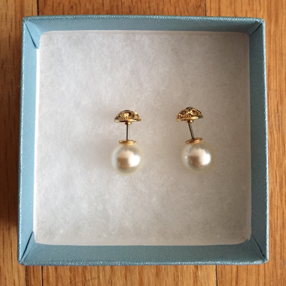 Flip Side Cream Pearl Earrings