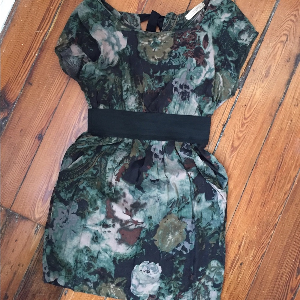 Franscesca's Flower garden Dress with pockets