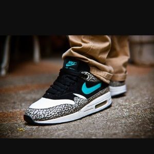 Meet your Posher, Will