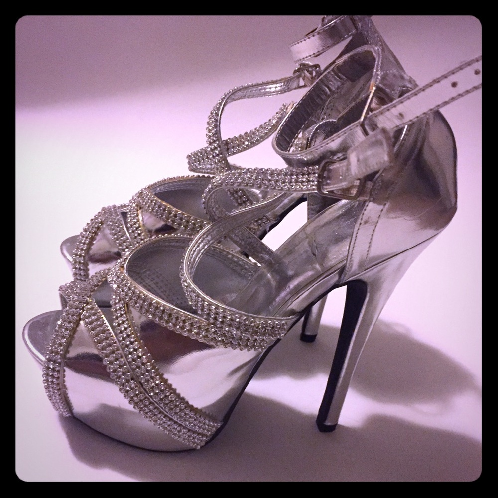 Bling strap high heels