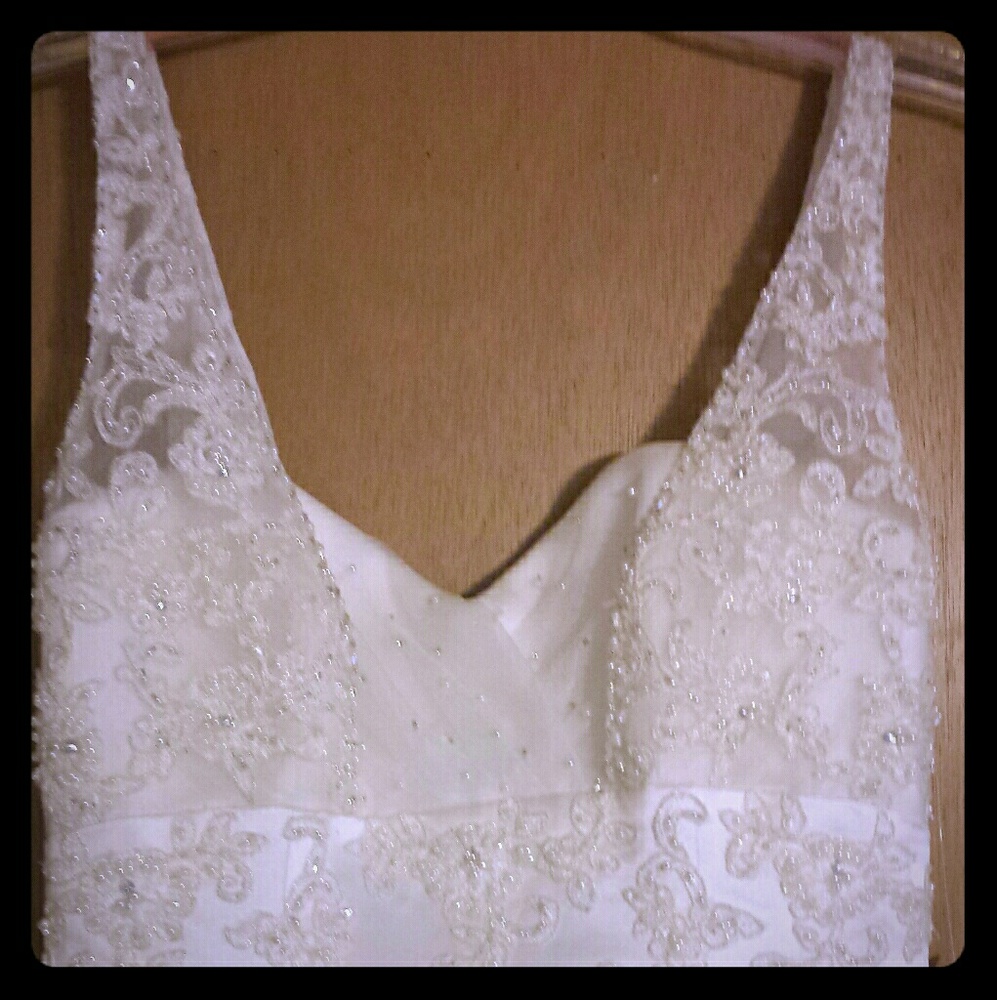 NWT Mori  Lee wedding gown !!