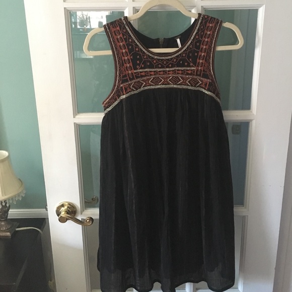 Free People Aztec embroidered & beaded dress NWOT - Picture 8 of 9
