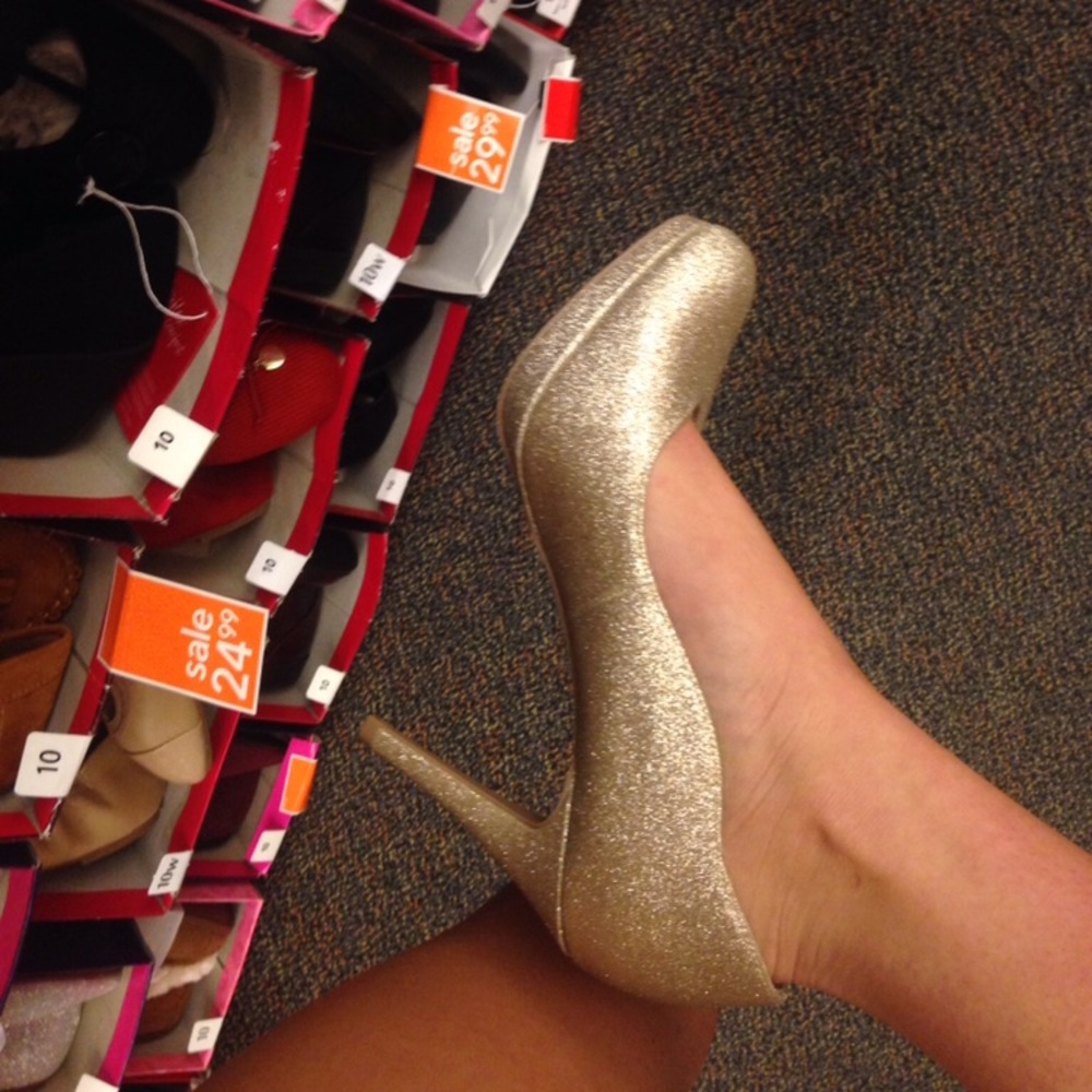 Sparkly gold heels