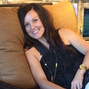 Meet your Posher, Cristina