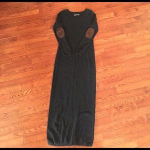 Long sleeve maxi dress.