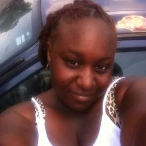 Meet your Posher, Daphny