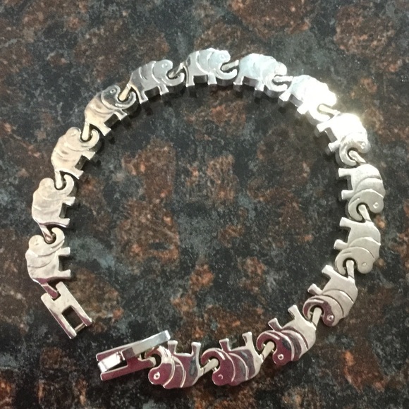 Estate Jewelry - Vintage Sterling Silver Elephant Bracelet