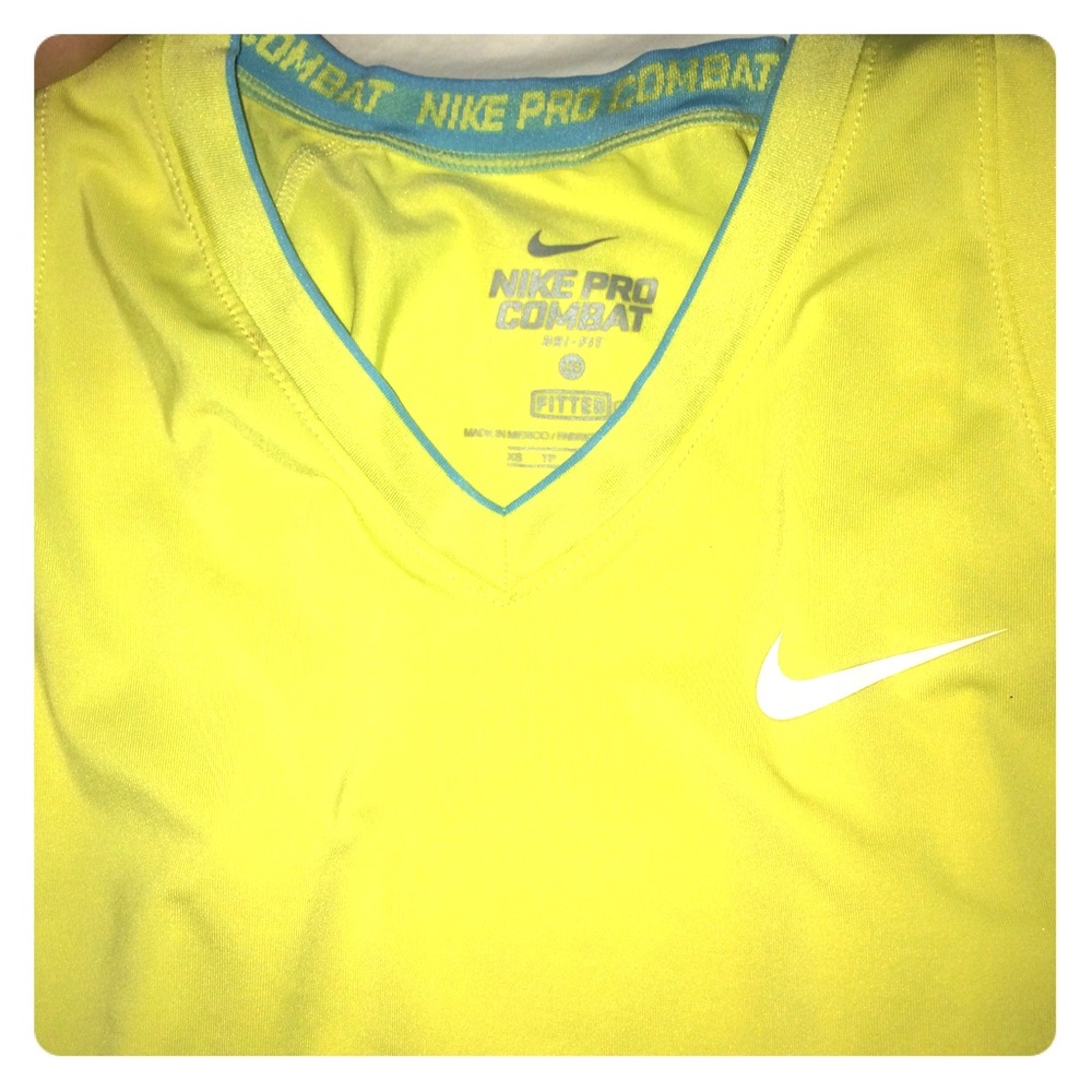 Nike tank top