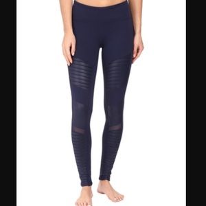 NWT Alo Moto Leggings in Rich Navy
