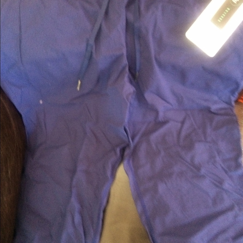 Lululemon crop pants