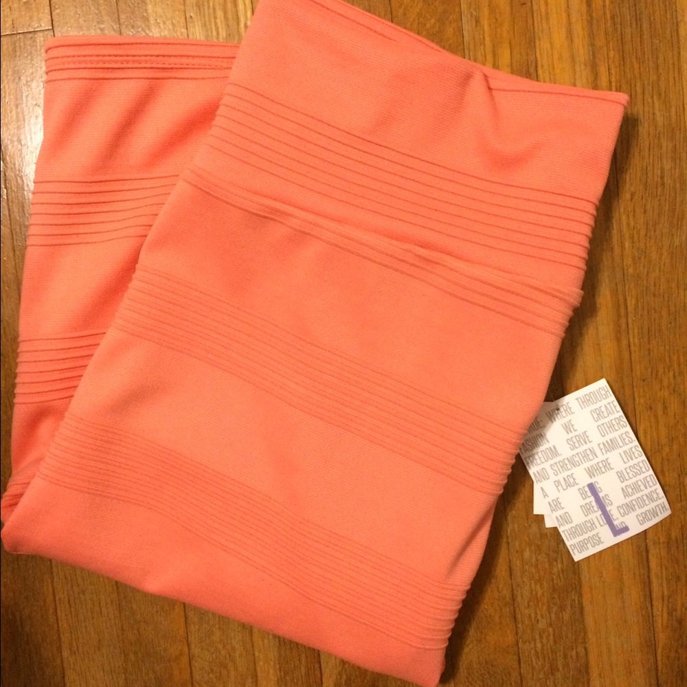 Lularoe large cassie BNWT