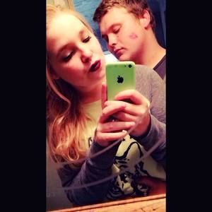 Meet your Posher, Brittany