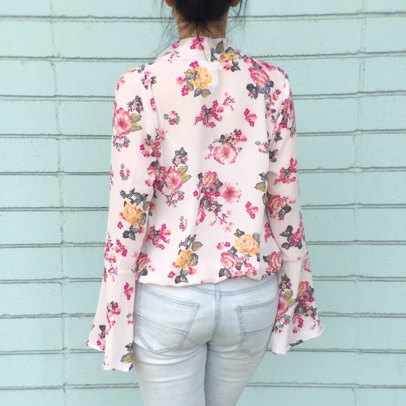 Bell Sleeve Pink Floral Wrap Top - Picture 6 of 8