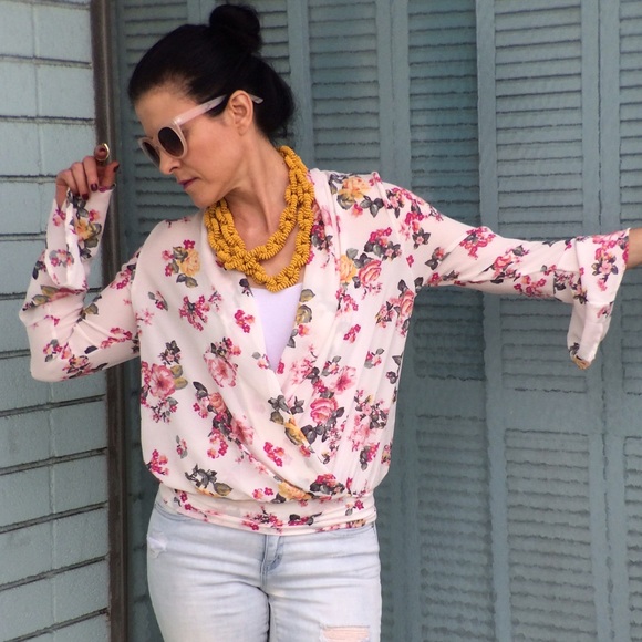 Bell Sleeve Pink Floral Wrap Top - Picture 2 of 8
