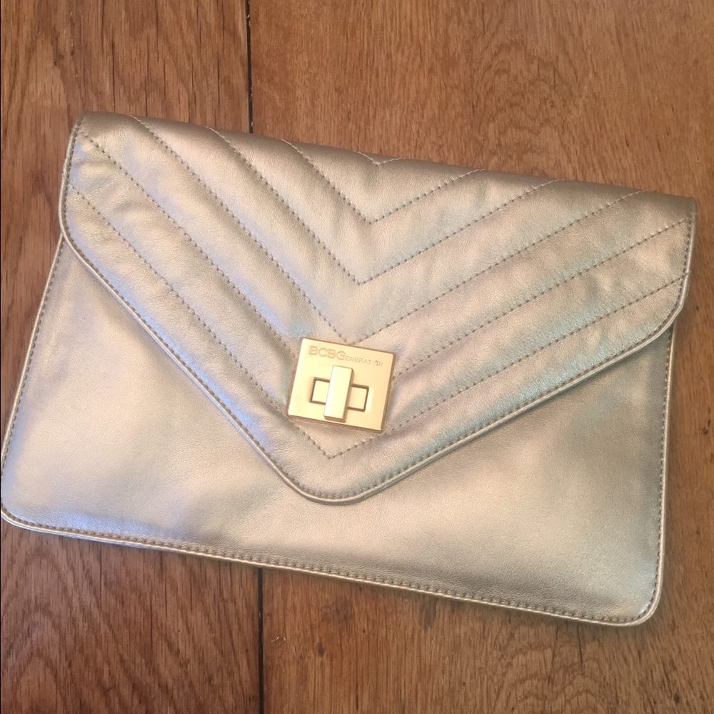 ❤SOLD❤ BCBG Metallic Gold Envelope Clutch