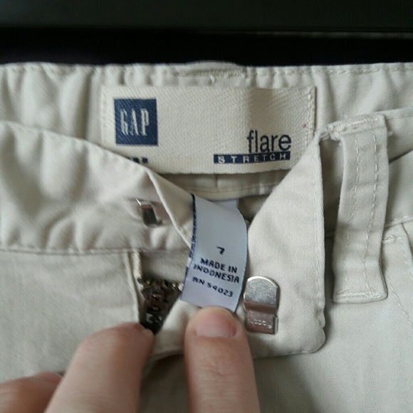Gap Cargo Khaki Stretch Flare Slacks - Picture 2 of 5