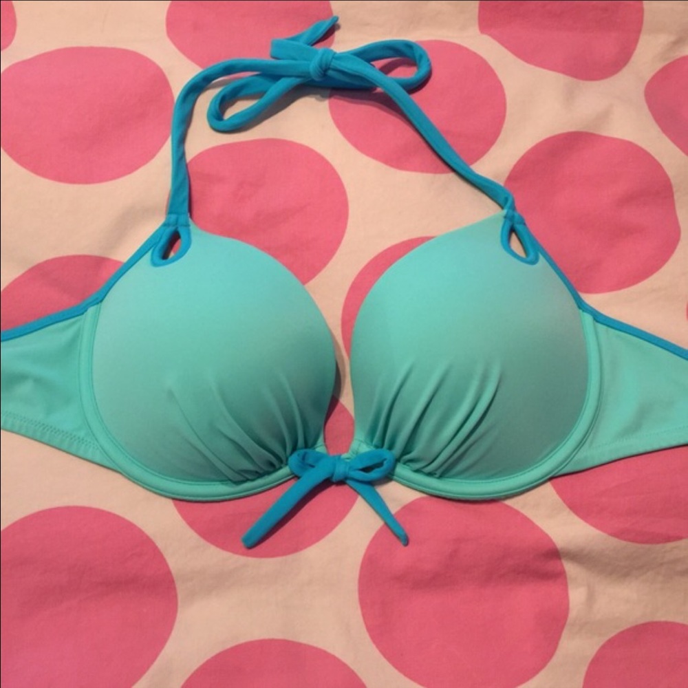 New Victoria's Secret push-up bikini 32DD
