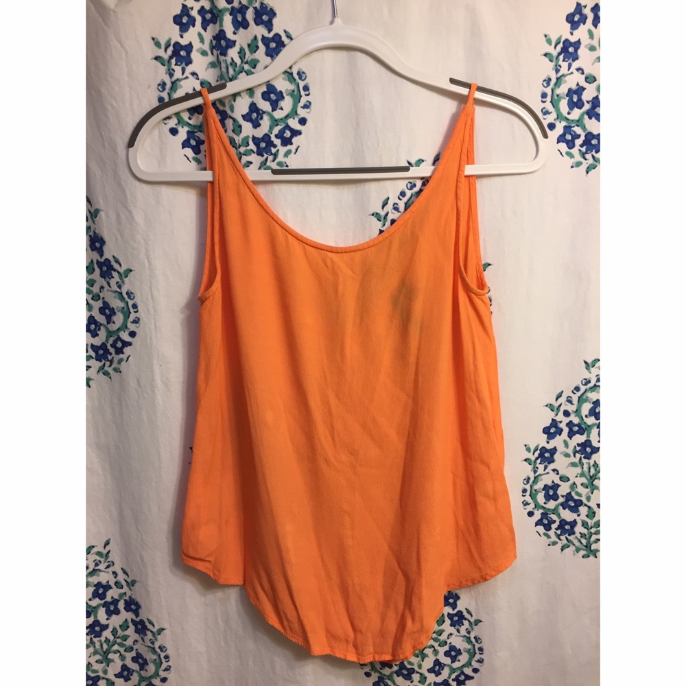 Orange top
