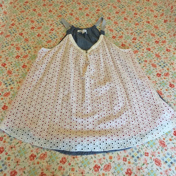 SOLD IN BUNDLE BOGO 😎 Jolt Denim Lace Top - Picture 3 of 7