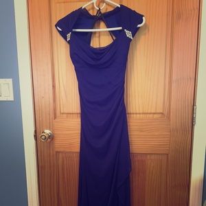 Blue gown/dress for prom or wedding, petite size !