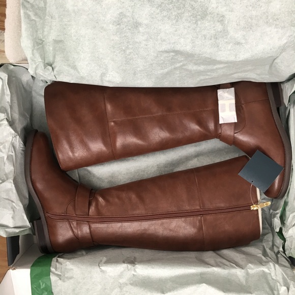 Tommy Hilfiger Shahar Boots.  NIB - 6 - Wide Calf - Picture 3 of 7