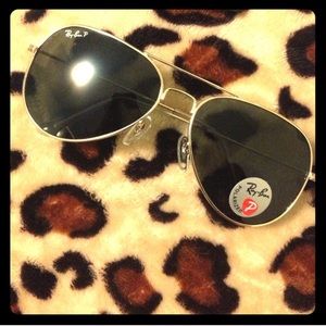 Ray ban polarized sunglasses-green lens/gold frame