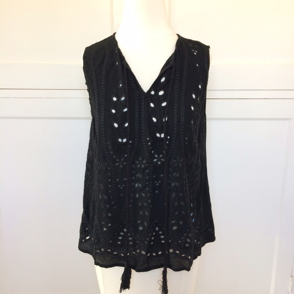 Boho Top w/Embroidery Detail - Picture 2 of 8