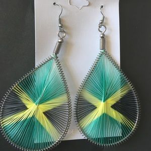 🇯🇲Unique Jamaican Flag Earrings🇯🇲