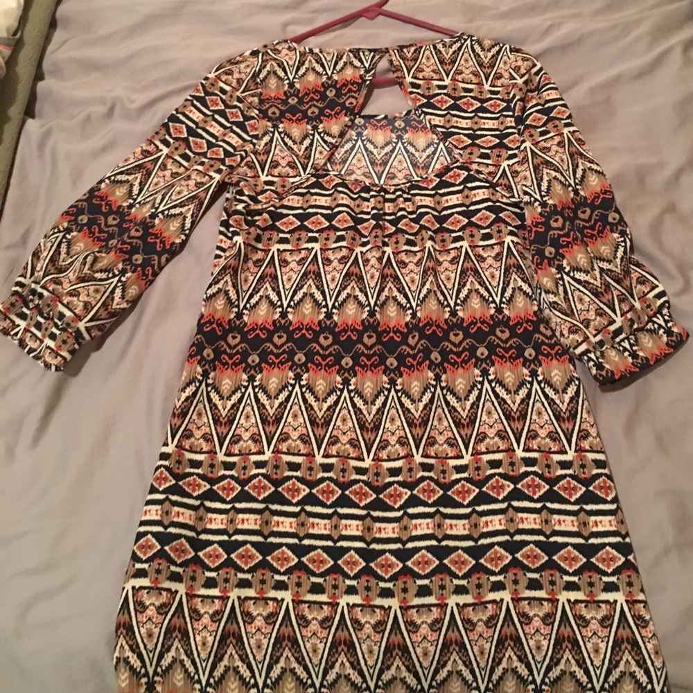 Dress - Picture 2 of 2