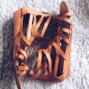 Sam & Libby Tan Strappy Sandals