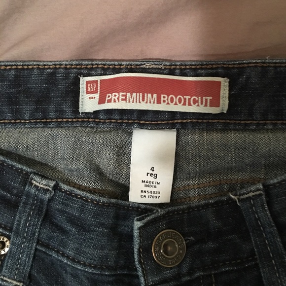 Jeans - Picture 2 of 3