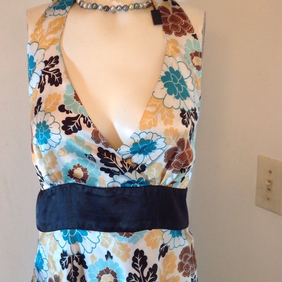 MUTITI-COLOR HALTER TOP - Picture 2 of 3