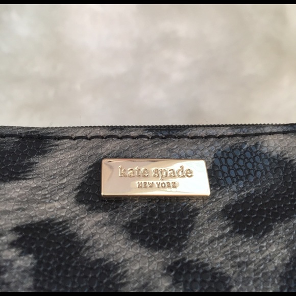 Brand new with tags Kate Spade leopard mini pouch - Picture 5 of 5