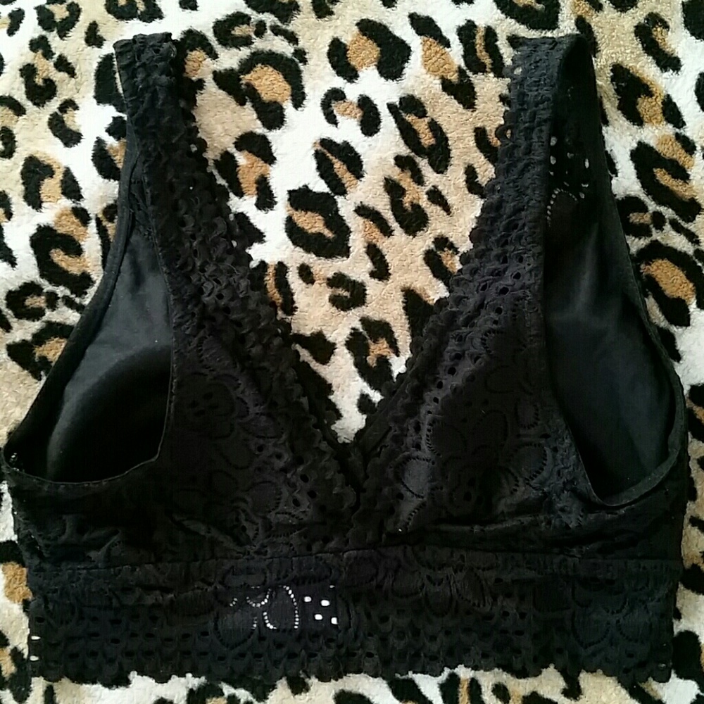 Adorable Bralette - Picture 2 of 4