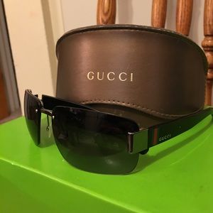 AUTHENTIC Gucci SUN glasses