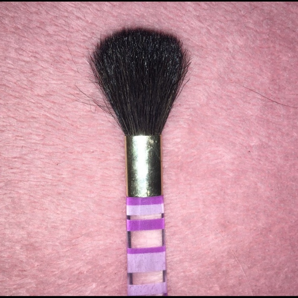 Powder Brush - Picture 3 of 4