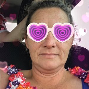 Meet your Posher, Pamela