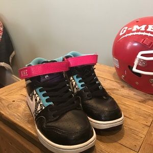 Nike-size 8
