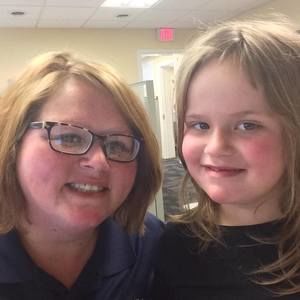 Meet your Posher, Dana