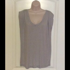 NWOT GAP Scoop Cap Sleeve Striped Tee