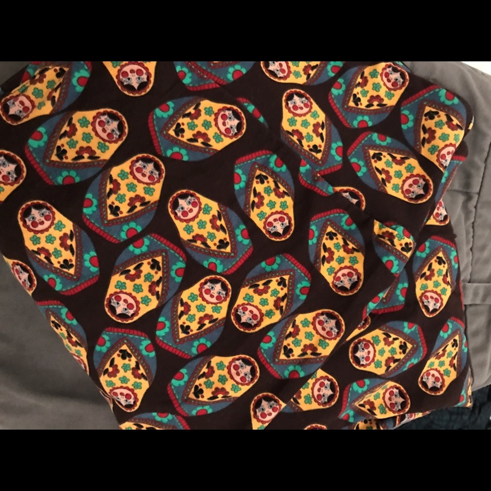 LuLaRoe TC leggings brand new Russian Dolls