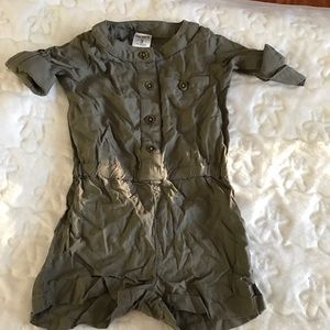 Baby girl carters 3 mo dark green one piece outfit